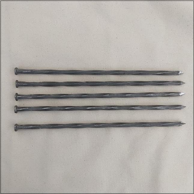 12" Spikes 5 pack image 2